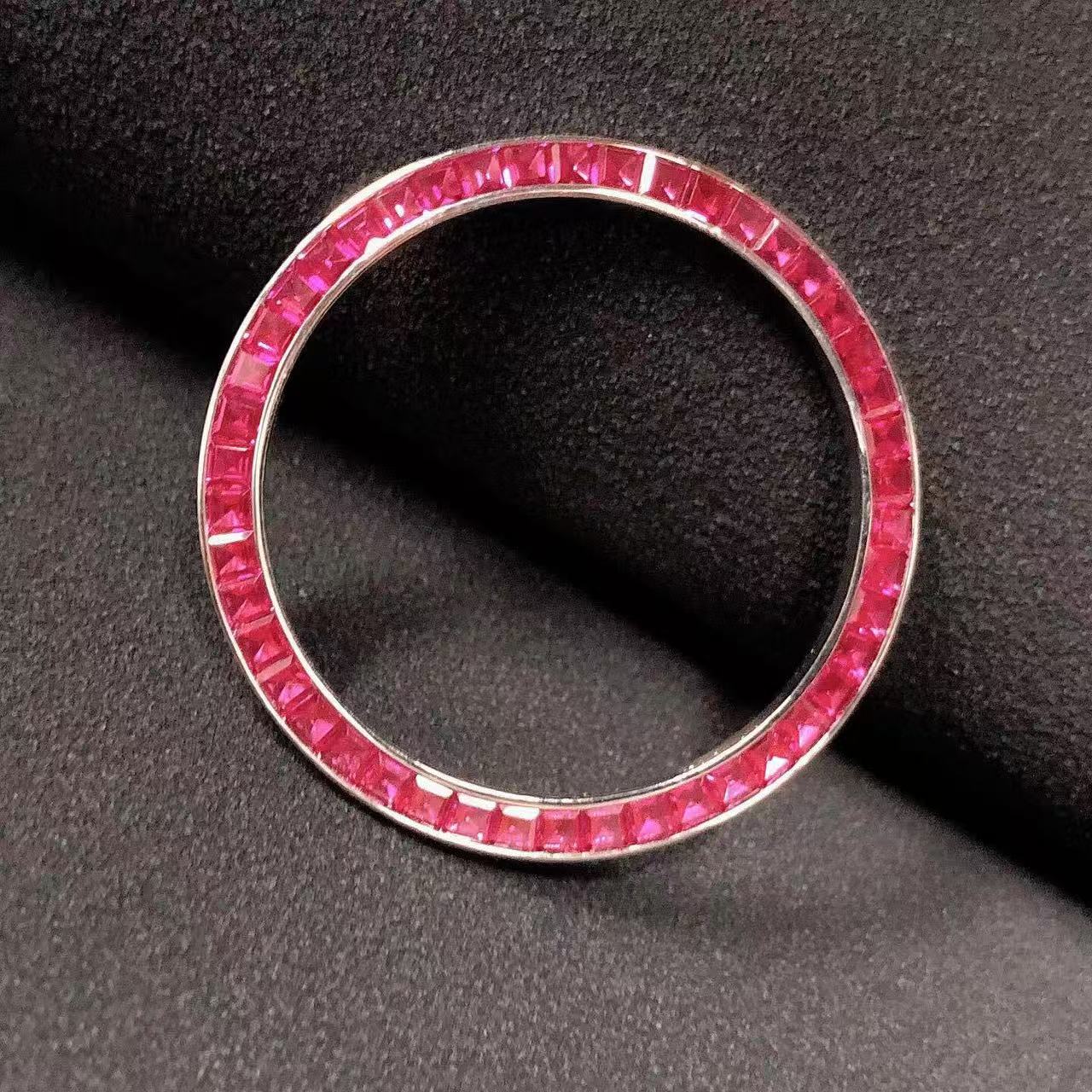 Watch processing and diamond setting